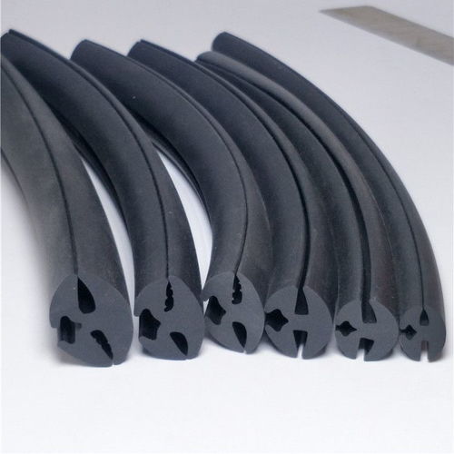 專業制造，品質保障 探秘清河縣順冠橡膠制品廠的密封條與橡膠防塵套